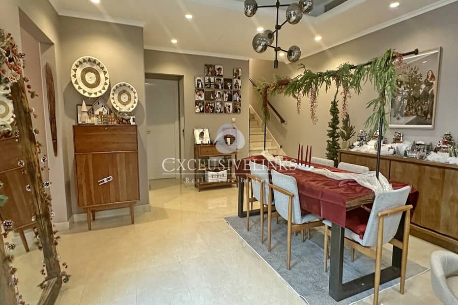 Vacant on Transfer | Close to Plaza and Pool - Image 29