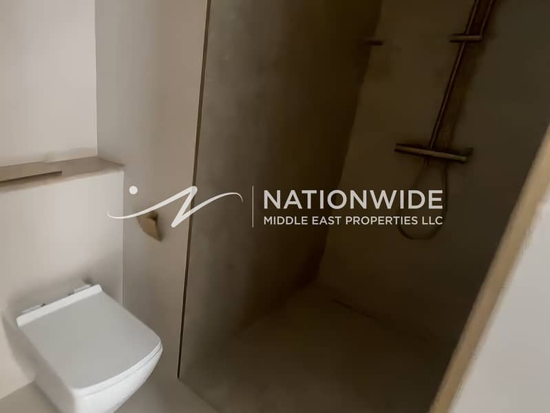 High ROI | Private Pool | Prime Location - Image 10