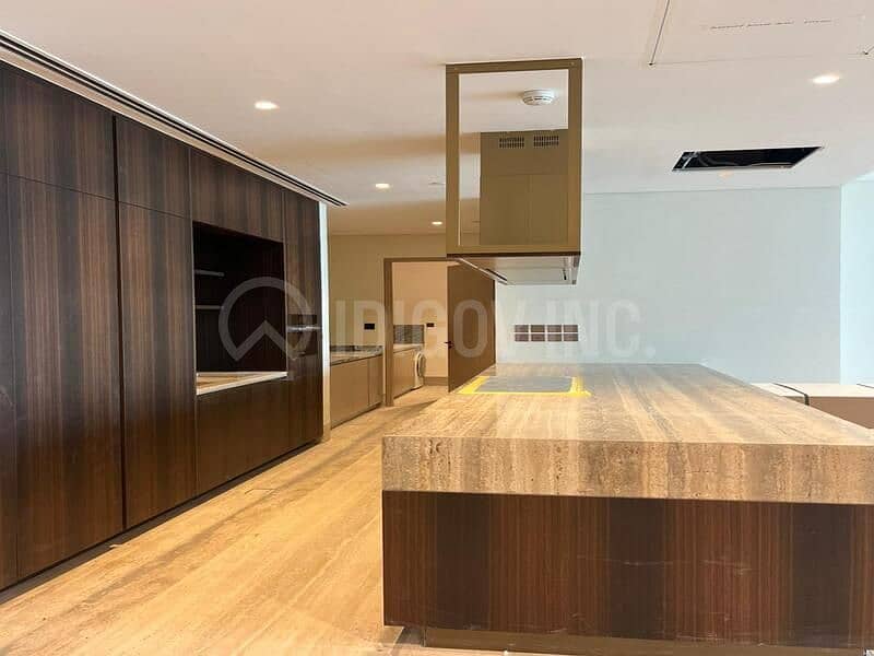 Full Sea View | Spacious unit | Prime Location - Image 9