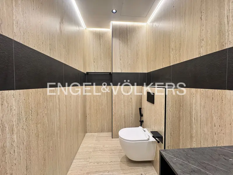 Prime Location | Available | 4 Cheques