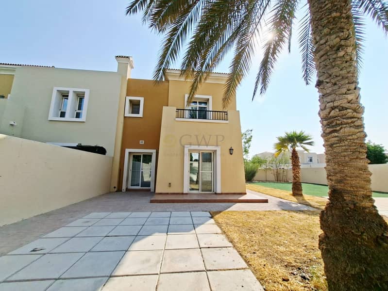 22 Steps to Park | Massive Yard | Corner | Single Row - Image 20