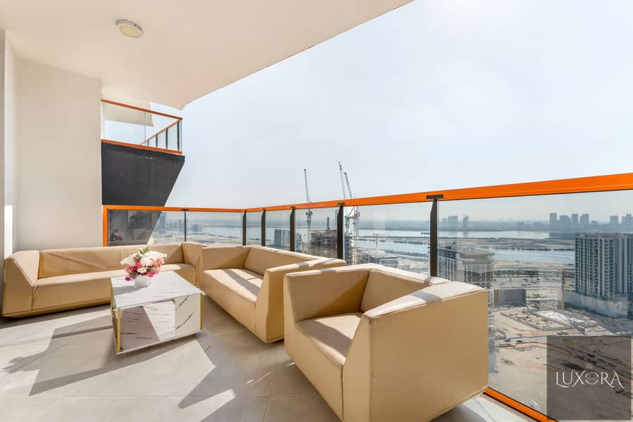 Modern High Floor 1BR | Burj Khalifa View | Near Downtown