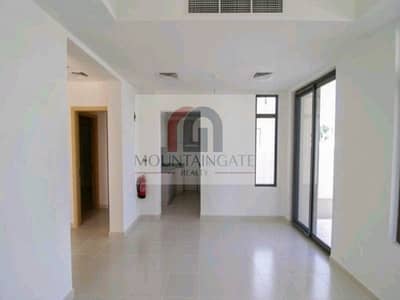 Single row Type F|4 Bed Opposite Park and Pool Single row Type F|4 Bed Opposite Park and Pool