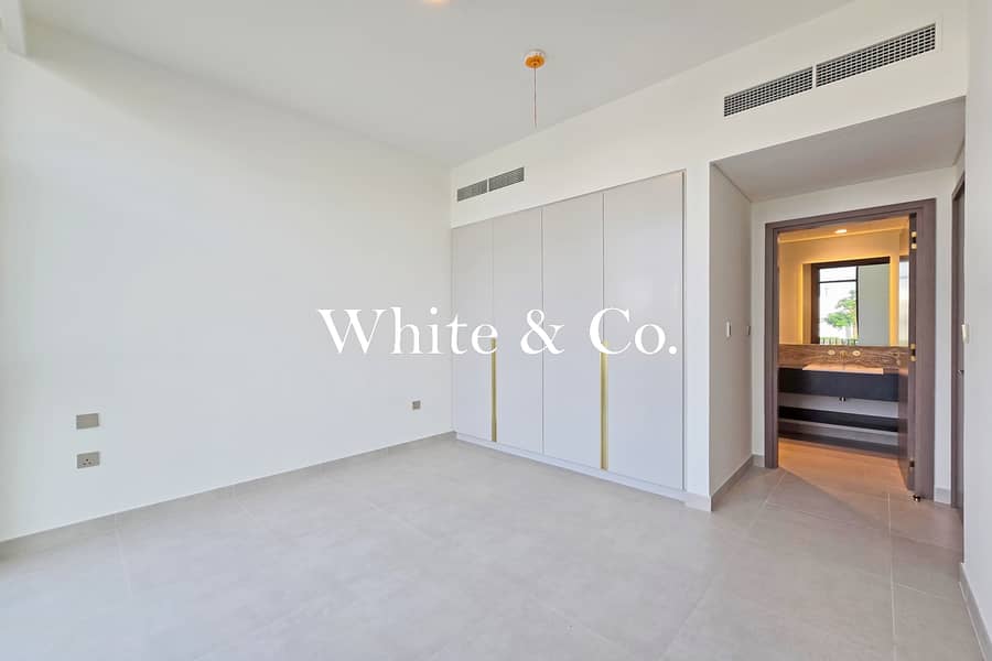 Motivated Seller | Vastu | Negotiable - Image 7