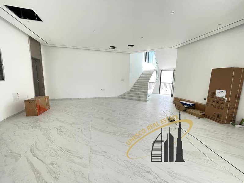 For rent Brand new two-story villa in Al Khawaneej 1 / 5bed / maid / majlis / 2 living rooms, very prime location