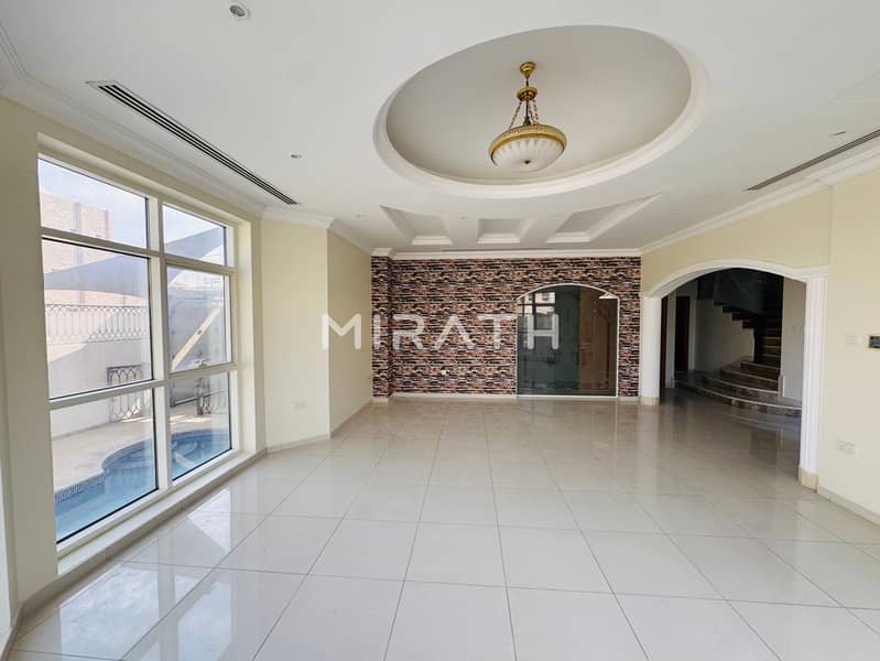 4 bedrooms villa with private swimming pool