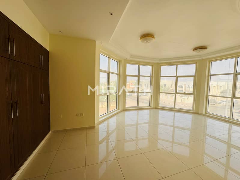 4 bedrooms villa with private swimming pool - Image 8