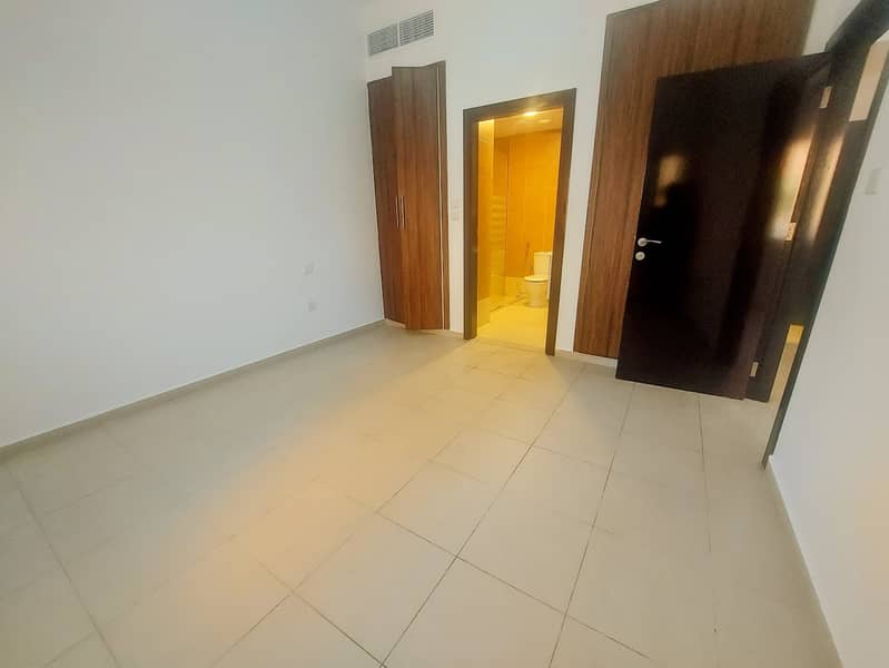 Nice View l Well Maintained l Clean l Close Kitchen - Image 6