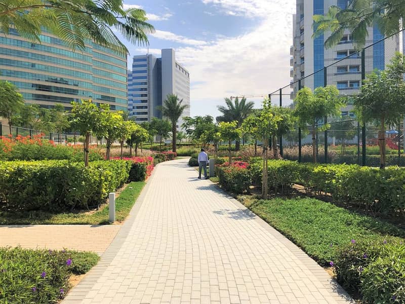 Nice View l Well Maintained l Clean l Close Kitchen - Image 18