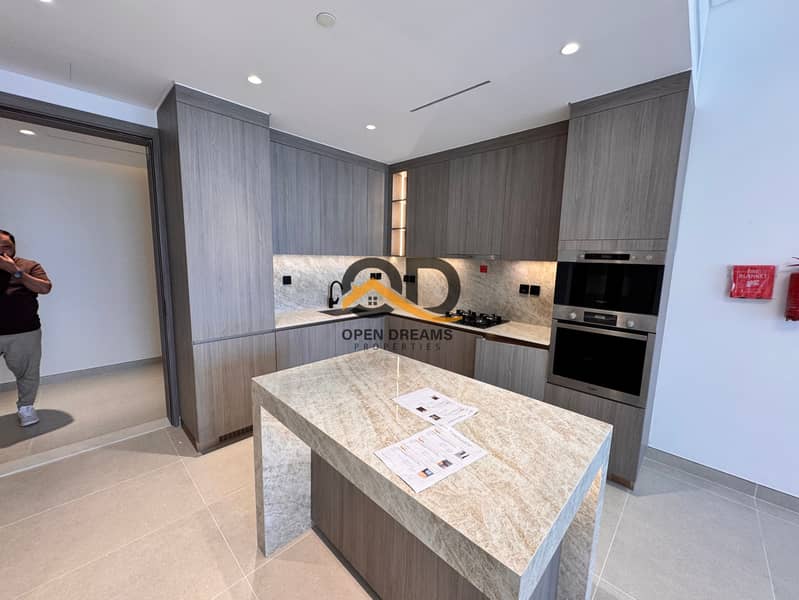 Spacious 2BHK | Equipped Kitchen | Prime location