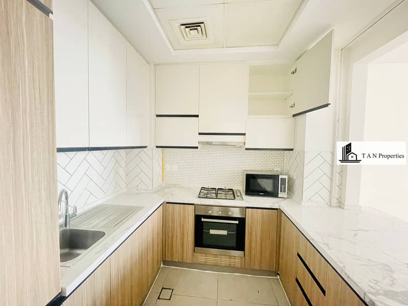 SPACIOUS 1BHK APARTMENT || KITCHEN APPLIANCES || PRIME LOCATION - Image 7