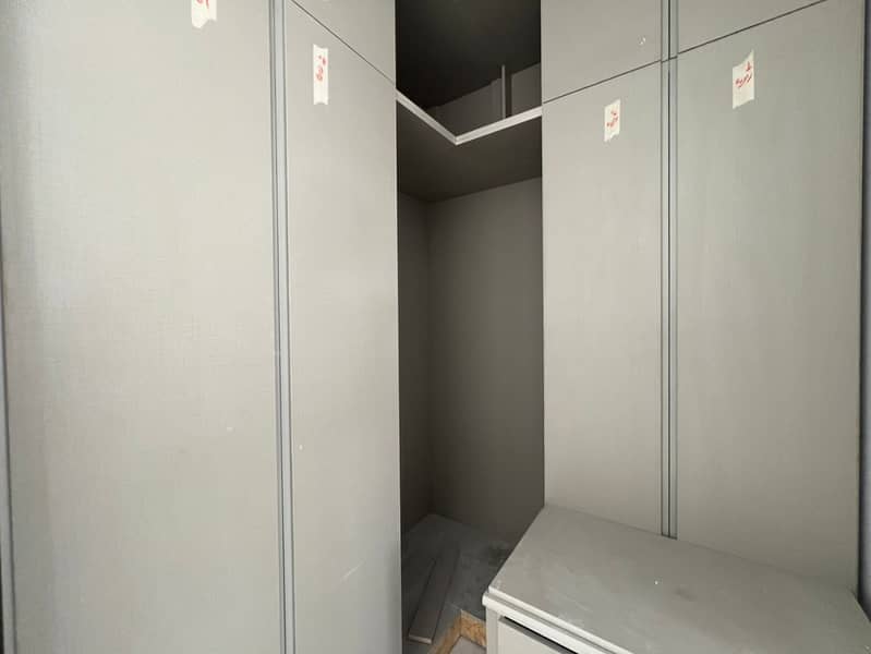 BRAND NEW 6-BEDROOM VILLA FOR RENT | AL QUOZ 1 - Image 14