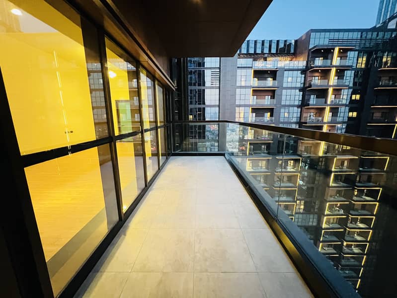 Luxury High Rise 3BHK With Maid Room || Multiple Balconies || Fully Open View