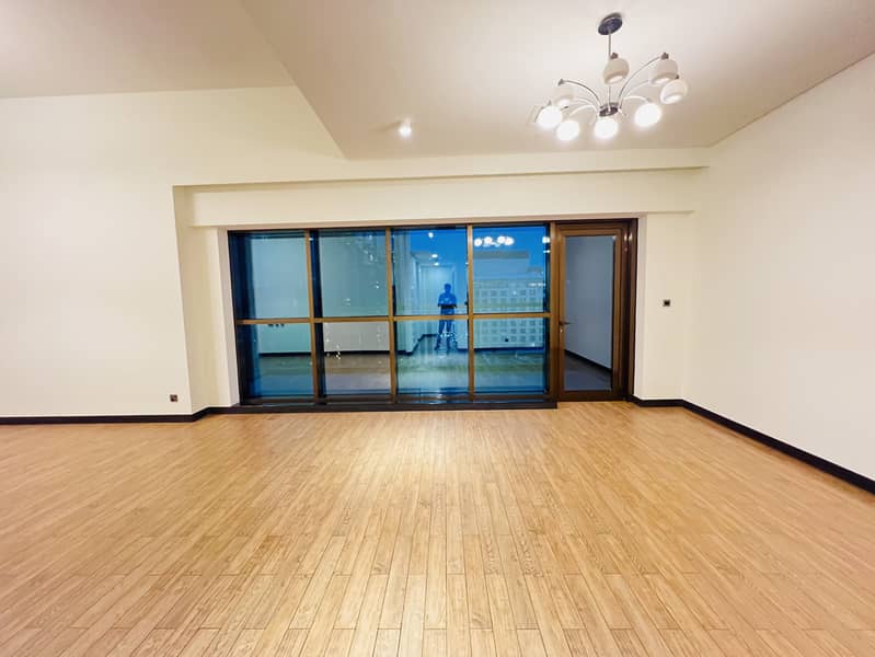 Luxury High Rise 3BHK With Maid Room || Multiple Balconies || Fully Open View