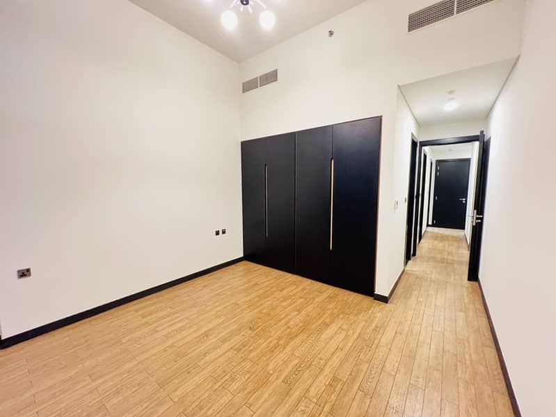 Luxury High Rise 3BHK With Maid Room || Multiple Balconies || Fully Open View - Image 9