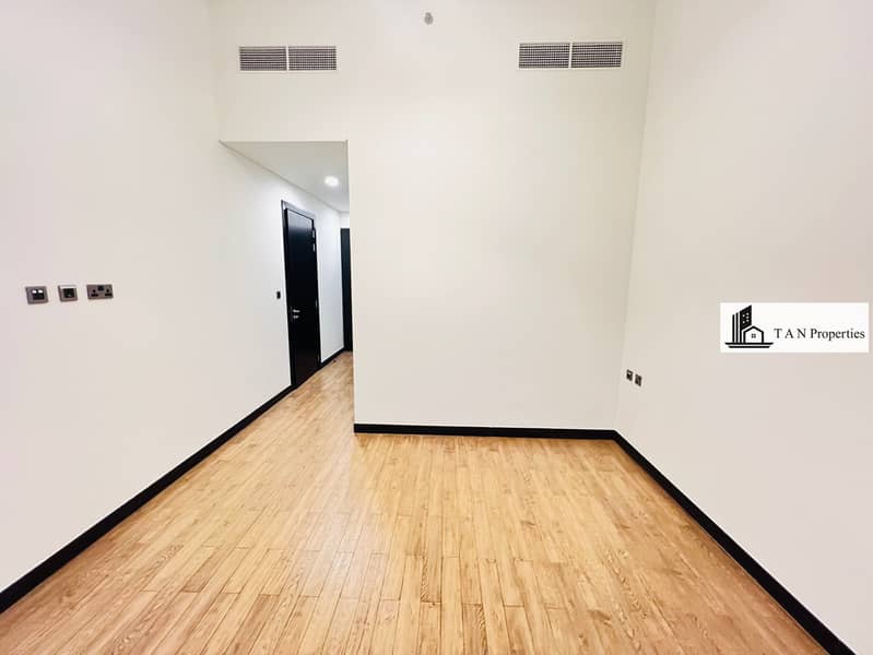 Luxury High Rise 3BHK With Maid Room || Multiple Balconies || Fully Open View - Image 13