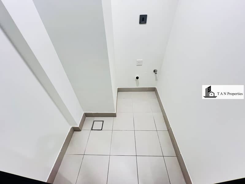 Luxury High Rise 3BHK With Maid Room || Multiple Balconies || Fully Open View - Image 30