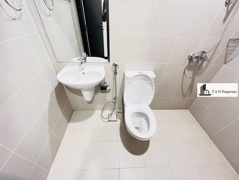 Luxury High Rise 3BHK With Maid Room || Multiple Balconies || Fully Open View - Image 36