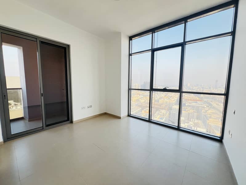 High Rise 2BHK || With Laundry Room || Luxury Amenities - Image 7