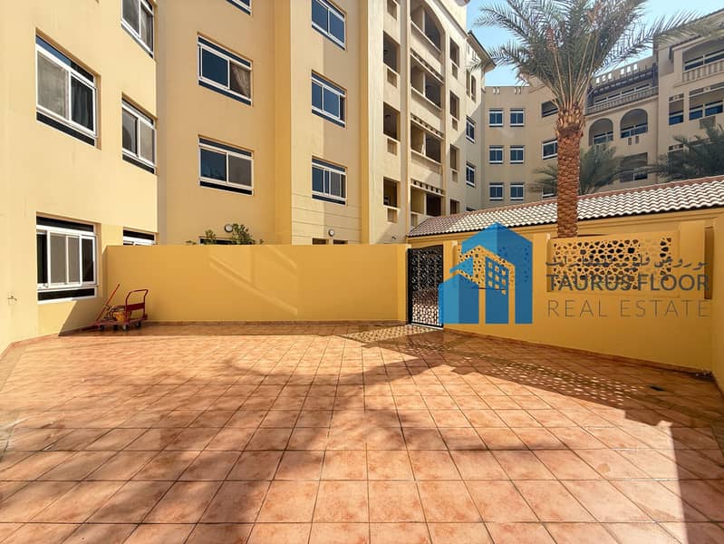 Stunning 2BR with terrace | Ground floor