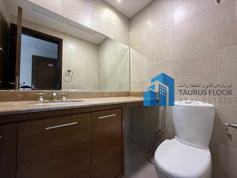 Stunning 2BR with terrace | Ground floor - Image 6