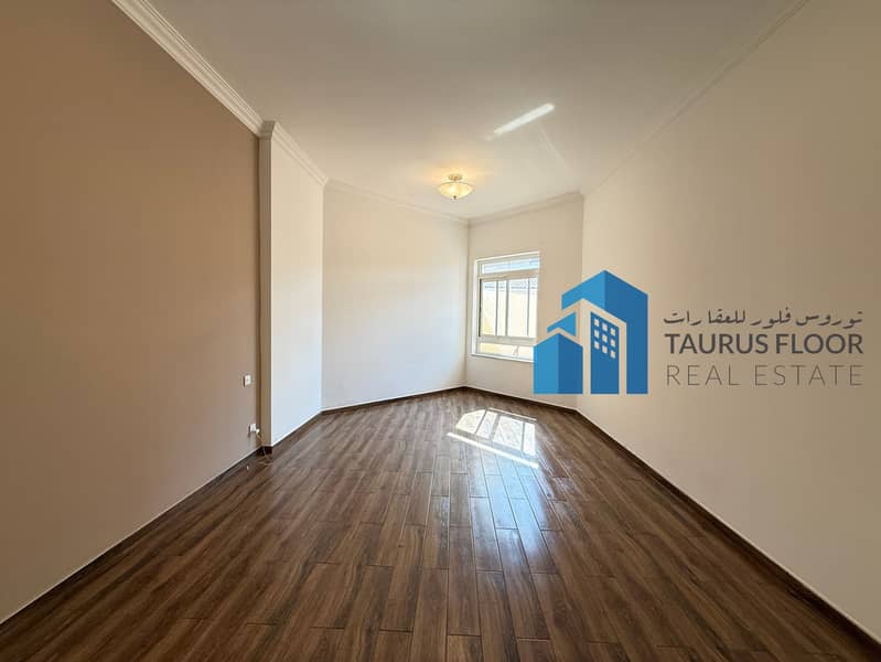 Stunning 2BR with terrace | Ground floor - Image 8