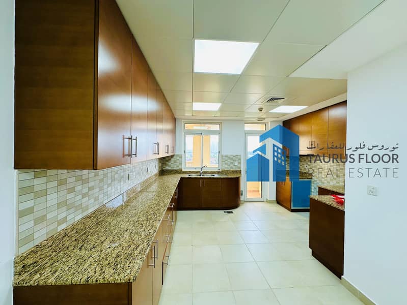 Stunning 2BR with terrace | Ground floor - Image 15