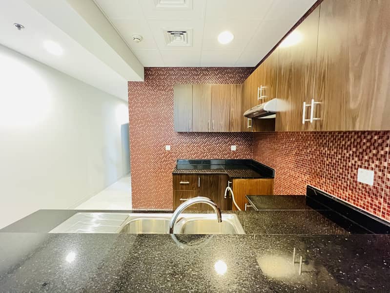 Luxury Brand New Studio || With All Amenities - Image 7