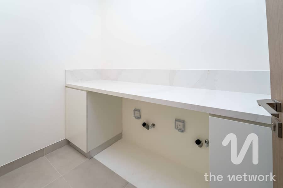 12 CHEQUES | READY TO MOVE | MULTIPLE OPTIONS - Image 10