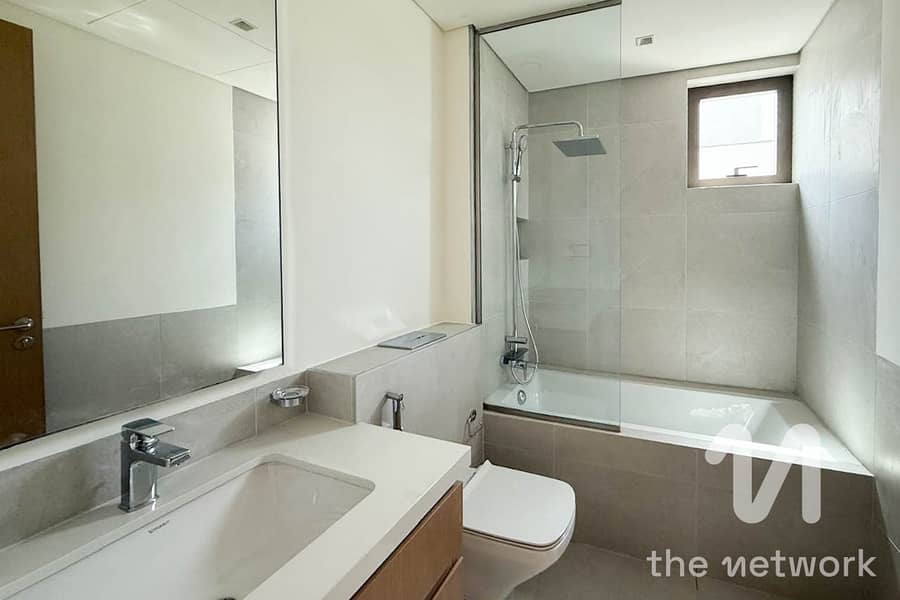 4BR Semi-Detached | Internal | Spacious Layout - Image 8