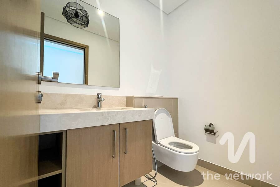 3 Bed plus Maid | Bluewater view | Well Maintained - Image 16