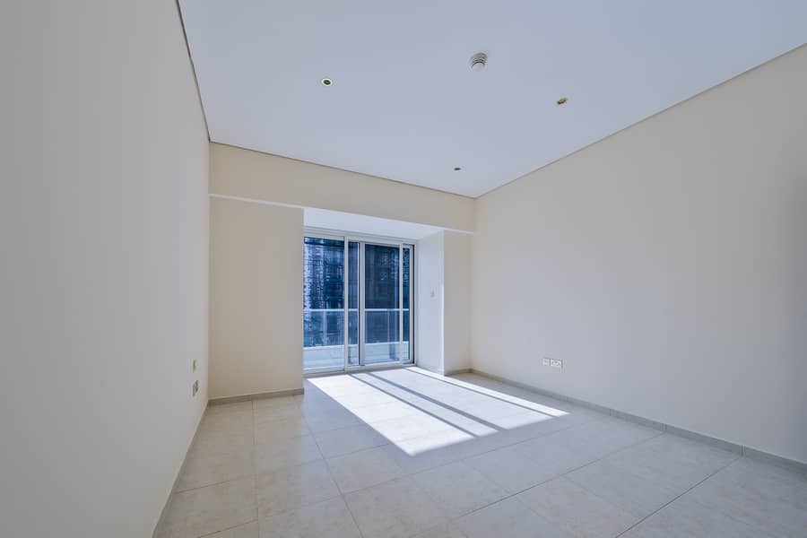 Mid Floor | Marina Views | Unique Duplex - Image 20