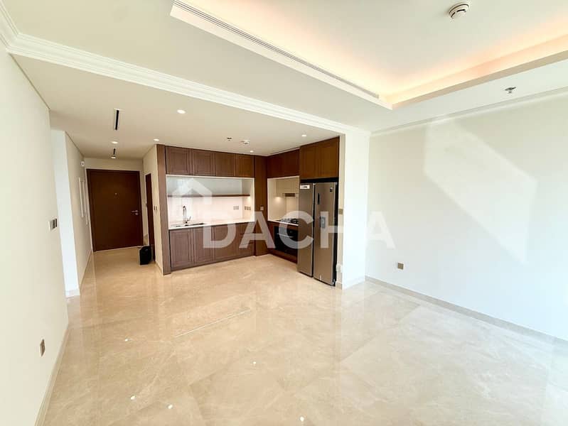 Duplex | Sea View | Vacant | Big Balcony