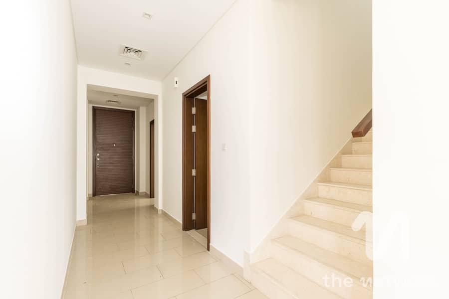 Single Row | Vacant on Transfer | 4 Bedroom