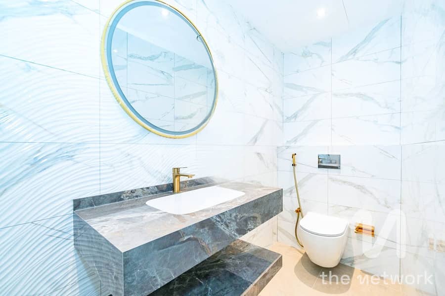 Upgraded | 2BR Converted 3 | Private Pool | Vacant - Image 11