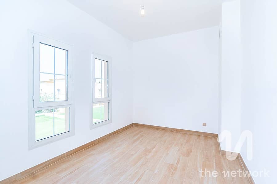 Upgraded | 2BR Converted 3 | Private Pool | Vacant - Image 12