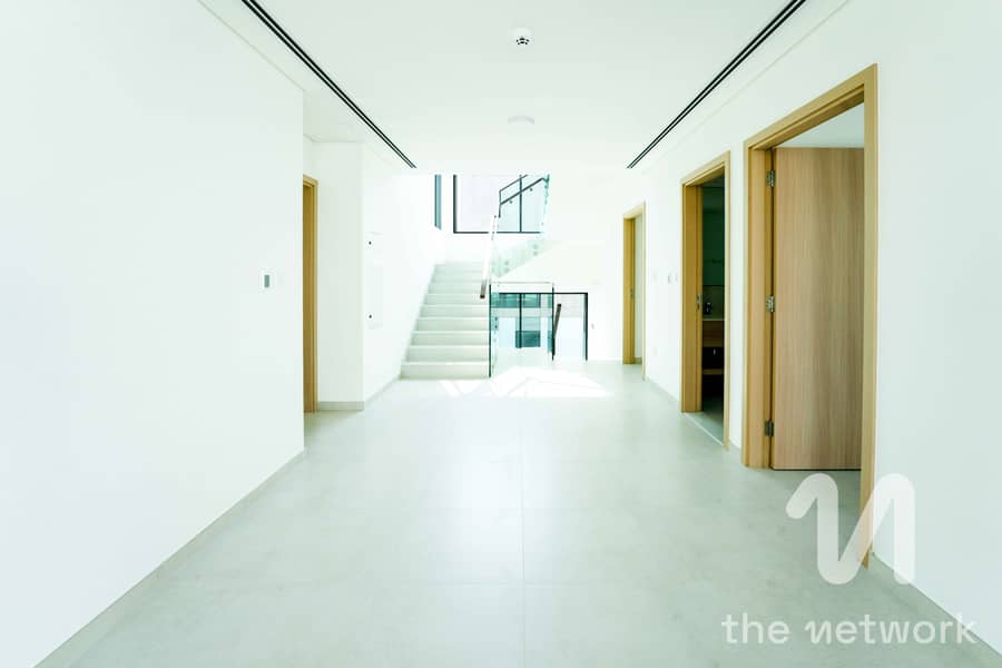 Park facing | New villa | Family community - Image 13