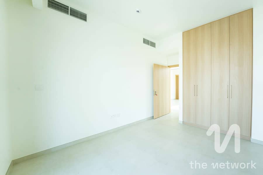 Park facing | New villa | Family community - Image 16