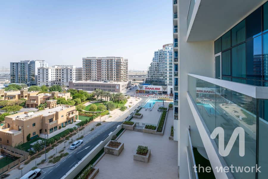 Vastu | Upgraded | Vacant on Transfer