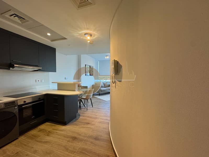 Premium Furnishing | Renovated | Fitted Kitchen