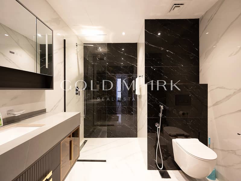 Upgraded | Vacant | High Floor | Rare Layout - Image 15