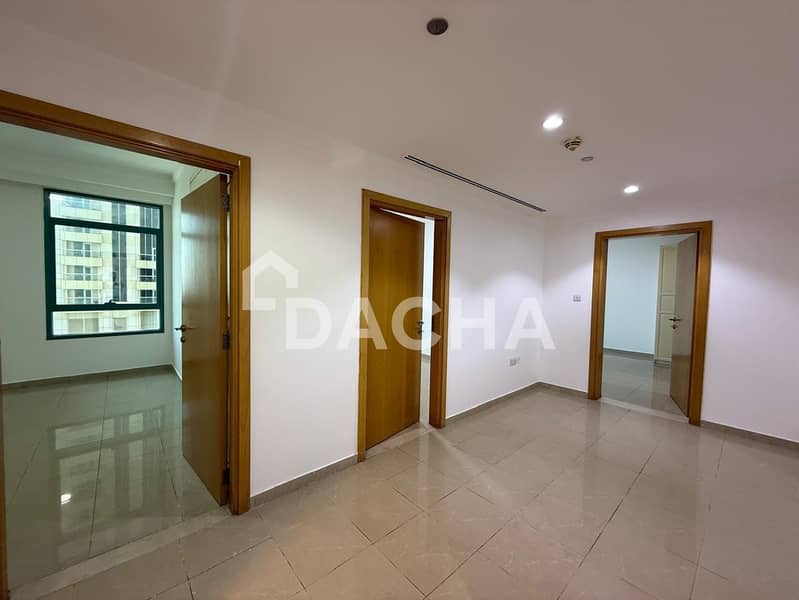 SEA VIEW | BRIGHT 3BR + MAID | CHILLER FREE - Image 6