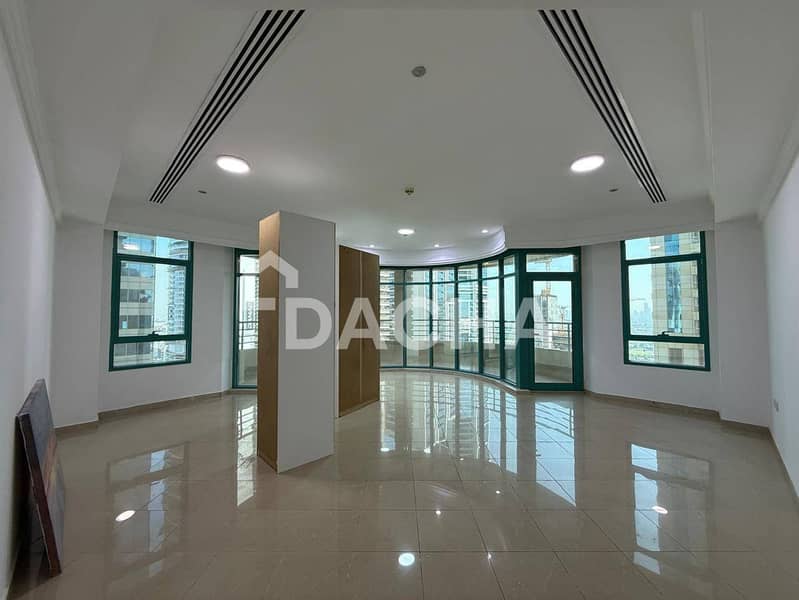 SEA VIEW | BRIGHT 3BR + MAID | CHILLER FREE - Image 16