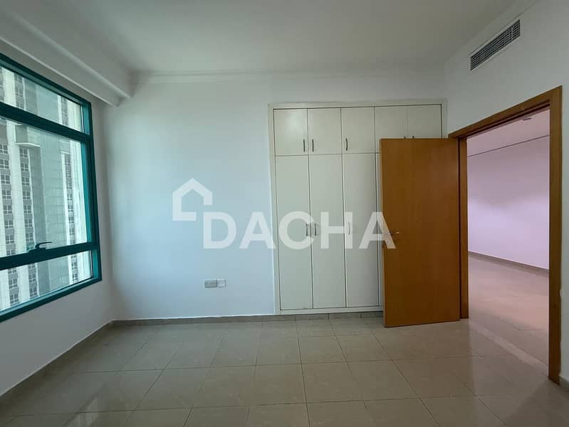 SEA VIEW | BRIGHT 3BR + MAID | CHILLER FREE - Image 17