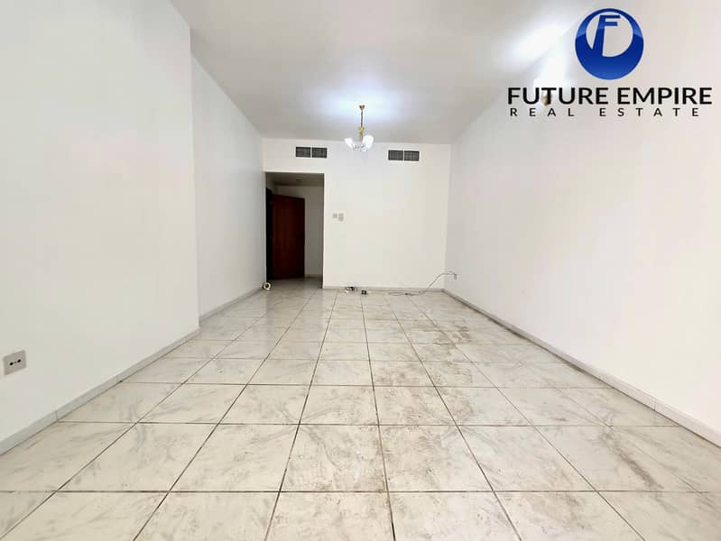 Chiller Free Close To Metro Spacious 1BHK Free Parking