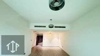 شقة في برج الألفية التنفيذي،شارع الشيخ زايد 2 غرف 135000 درهم - 13508304