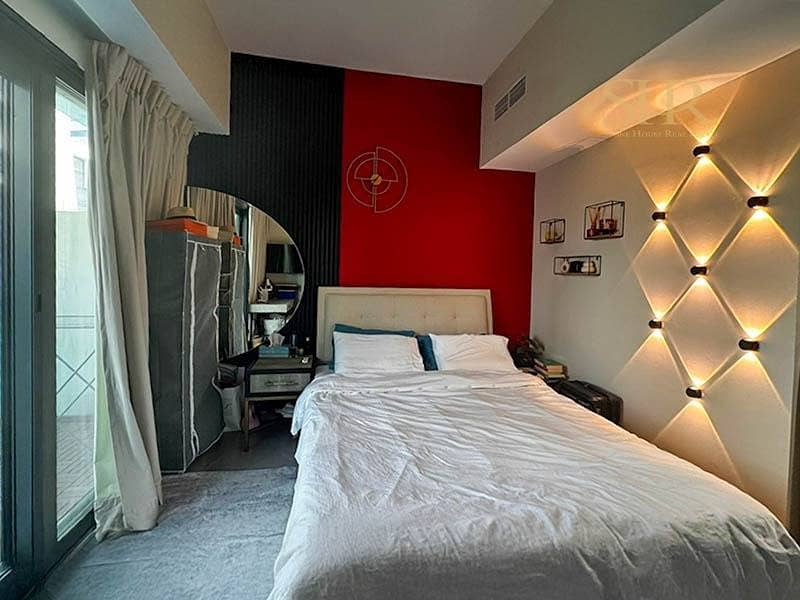 Fully Furnished | High Floor | Near Metro - Image 6