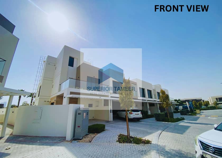 Unfurnished | Luxury living | Exclusive Corner Unit