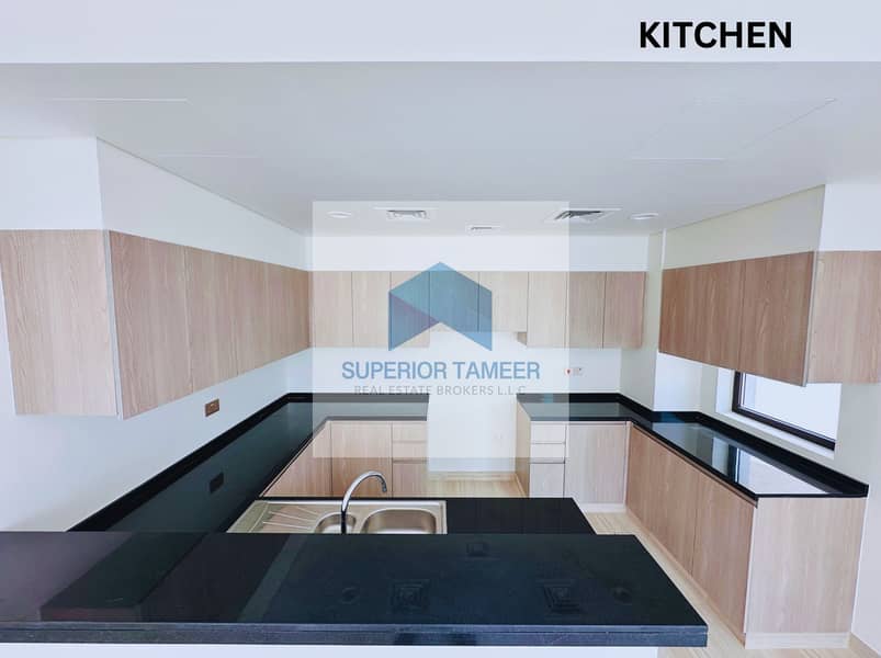 Unfurnished | Luxury living | Exclusive Corner Unit - Image 6