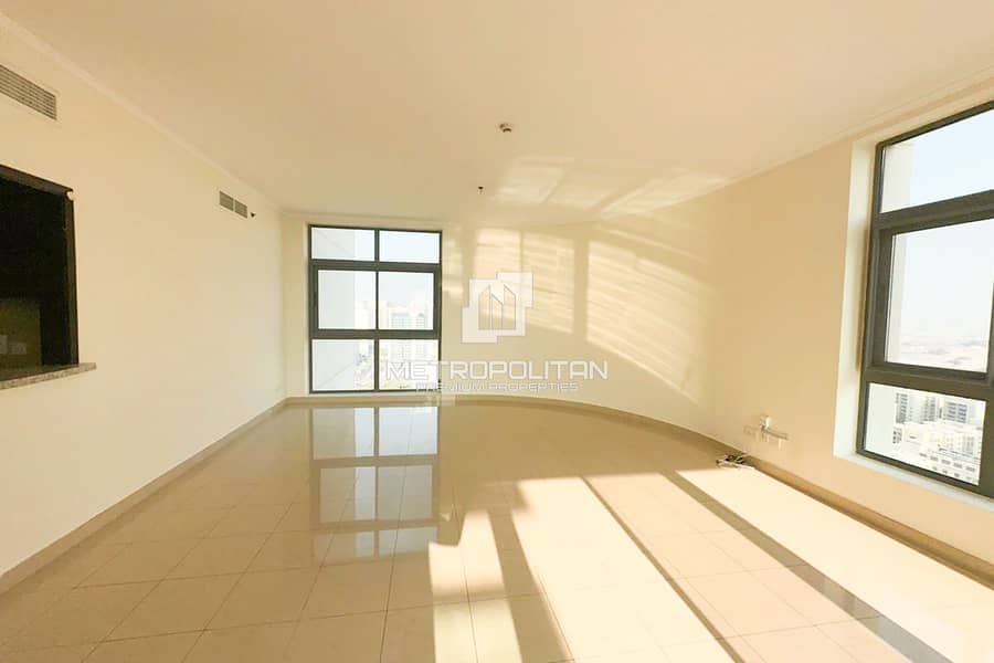 Spacious | High Floor | Golf Views | Vacant - Image 8